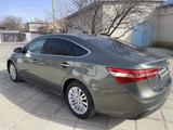 Toyota Avalon 2013 года за 6 200 000 тг. в Атырау – фото 4