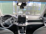Toyota RAV4 2011 года за 10 000 000 тг. в Аксай – фото 2