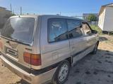 Mazda MPV 1993 годаүшін2 200 000 тг. в Атырау – фото 2