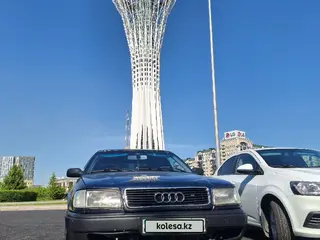 Audi 100