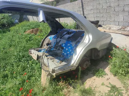 Задний часть кузова крыло Мерседес 140 за 707 707 тг. в Шымкент – фото 2