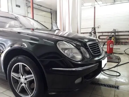 Mercedes-Benz E 320 2003 года за 7 900 000 тг. в Актау – фото 6