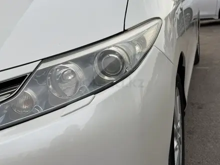 Toyota Previa 2018 года за 13 000 000 тг. в Алматы – фото 15