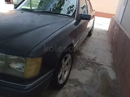 Mercedes-Benz E 230 1991 года за 950 000 тг. в Туркестан – фото 3