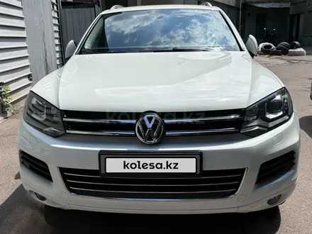 Volkswagen Touareg 2014 года за 13 000 000 тг. в Алматы – фото 8