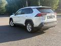Toyota RAV4 2021 года за 14 950 000 тг. в Астана – фото 5