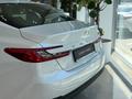 Toyota Camry Elegance eCVT 2026 года за 18 790 000 тг. в Алматы – фото 2