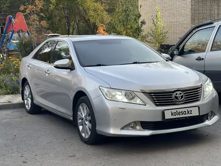 Toyota Camry 2014 года за 9 100 000 тг. в Усть-Каменогорск – фото 3