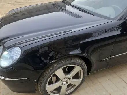 Mercedes-Benz E 320 2002 года за 4 800 000 тг. в Актау – фото 3