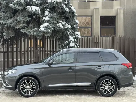 Mitsubishi Outlander 2015 года за 10 200 000 тг. в Алматы – фото 6