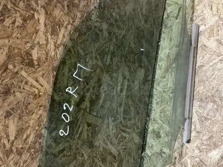 Стекло Переднее Заднее Левое Правое за 1 000 тг. в Караганда – фото 18