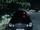 Mercedes-Benz E 240 2002 года за 4 000 000 тг. в Туркестан