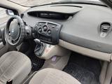 Renault Scenic 2006 года за 2 500 000 тг. в Шымкент – фото 2