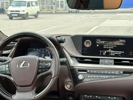 Lexus ES 350 2021 года за 26 000 000 тг. в Алматы – фото 8
