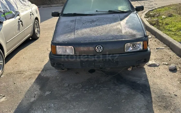 Volkswagen Passat 1988 года за 500 000 тг. в Тараз