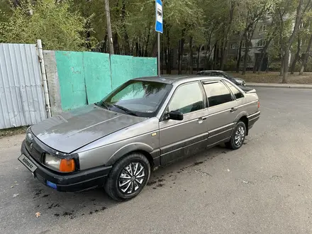 Volkswagen Passat 1990 года за 550 000 тг. в Алматы – фото 4