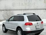 Volkswagen Touareg 2005 годаfor5 850 000 тг. в Алматы – фото 5