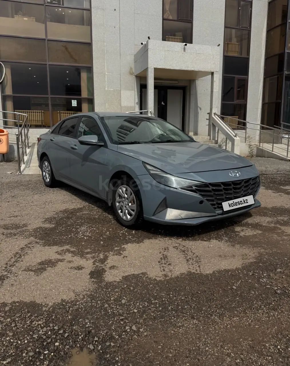 Hyundai Elantra, 2022