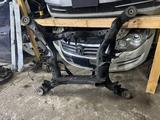 Балка подвески Volkswagen Touareg задний за 40 000 тг. в Караганда
