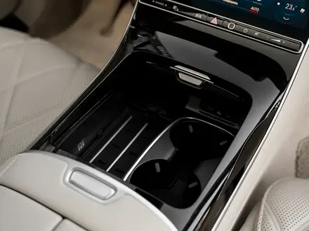 Mercedes-Maybach S-Класс 2021 года за 181 000 000 тг. в Алматы – фото 31