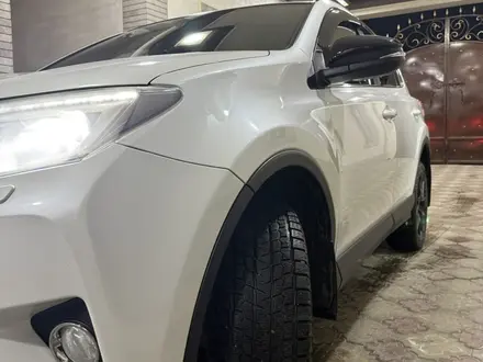 Toyota RAV4 2019 года за 14 500 000 тг. в Шымкент – фото 6