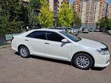 Toyota Camry 2014 годаүшін9 800 000 тг. в Алматы – фото 3