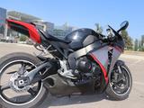 Honda  CBR 1000RR 2008 годаүшін3 600 000 тг. в Алматы – фото 4