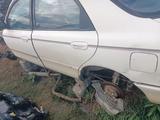 Mazda 626 кронус, запчасти по кузову за 1 000 тг. в Актобе – фото 3