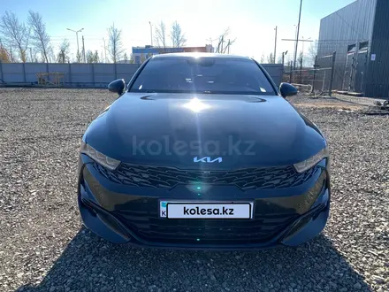 Kia K5 2022 года за 11 058 450 тг. в Астана