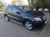 Mercedes-Benz ML 350 2011 года за 7 000 000 тг. в Актобе – фото 4