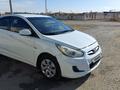 Hyundai Solaris 2014 года за 3 900 000 тг. в Актау – фото 2