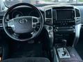 Toyota Land Cruiser 2014 годаүшін25 500 000 тг. в Семей – фото 4