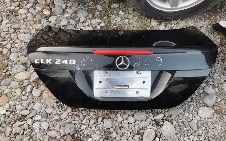 Крышка багажника Mercedes clk w209 за 50 000 тг. в Шымкент
