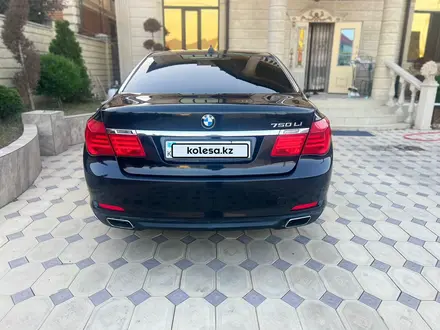 BMW 750 2011 годаүшін13 000 000 тг. в Караганда – фото 4