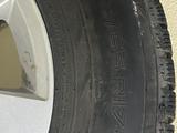 Родные оригинальные диски на Toyota prado 150 2022 г. В., с резиной хакапел за 500 000 тг. в Астана – фото 4