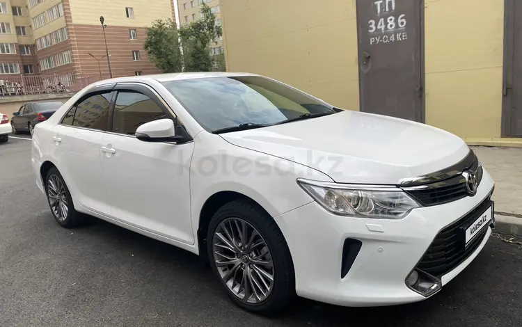 Toyota Camry 2015 годаүшін10 000 000 тг. в Усть-Каменогорск