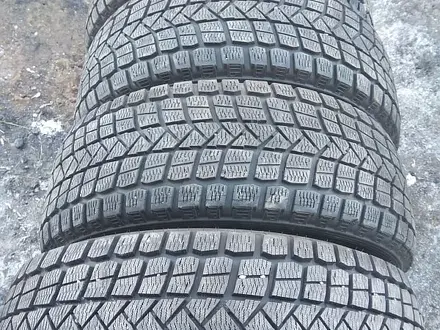 Шины 265/60 R18 — "Maxxis Presa Suv" (Китай), липучки, в идеально за 150 000 тг. в Астана