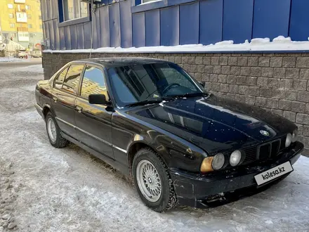 BMW 520 1991 года за 2 300 000 тг. в Астана – фото 2