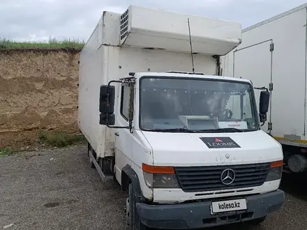 Mercedes-Benz  811D 2005 года за 6 500 000 тг. в Алматы