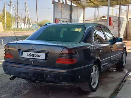 Mercedes-Benz C 180 1994 года за 1 650 000 тг. в Шымкент – фото 4