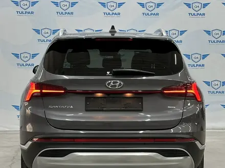 Hyundai Santa Fe 2021 года за 16 700 000 тг. в Талдыкорган – фото 3