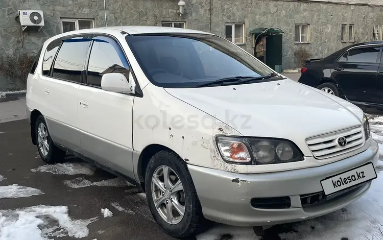 Toyota Ipsum 1997 годаүшін2 700 000 тг. в Алматы