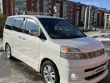 Toyota Voxy 2003 годаүшін4 800 000 тг. в Астана – фото 2