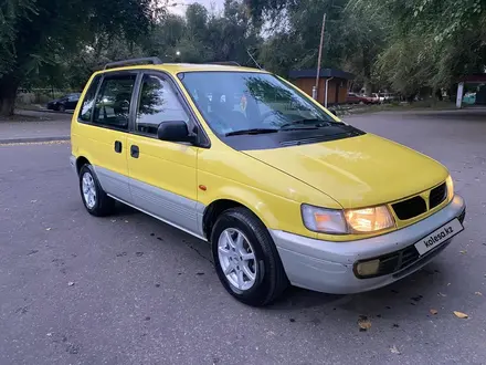 Mitsubishi Space Runner 1997 года за 2 400 000 тг. в Алматы