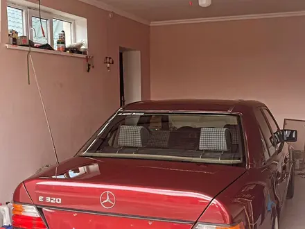 Mercedes-Benz E 260 1991 года за 2 200 000 тг. в Кызылорда – фото 14