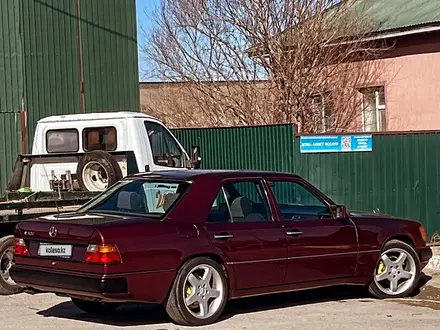 Mercedes-Benz E 260 1991 года за 2 200 000 тг. в Кызылорда – фото 6