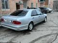 Mercedes-Benz E 240 1998 годаүшін2 700 000 тг. в Караганда – фото 7