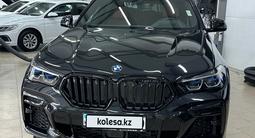 BMW X6 2023 года за 59 800 000 тг. в Костанай – фото 2