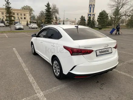 Hyundai Accent 2021 года за 7 700 000 тг. в Тараз – фото 4