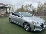 Hyundai Elantra 2020 года за 9 000 000 тг. в Караганда – фото 2